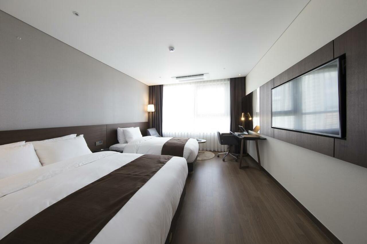 Ramada By Wyndham Daejeon Hotel Luaran gambar