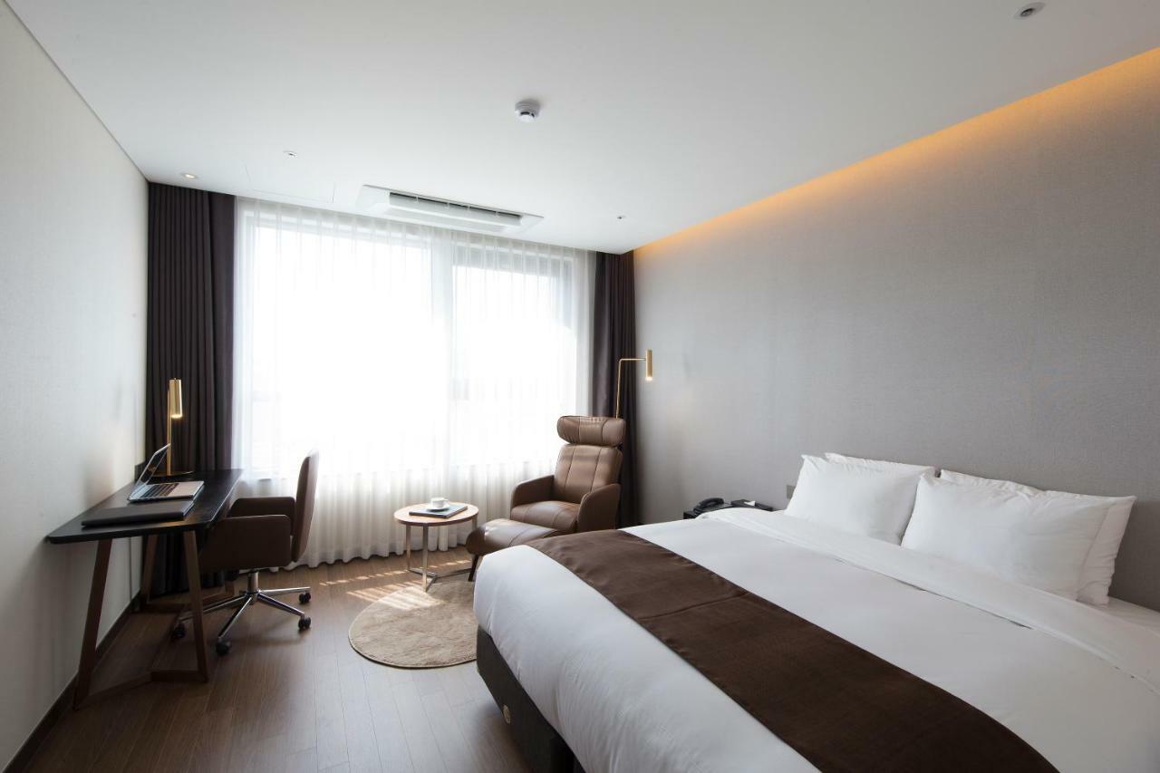 Ramada By Wyndham Daejeon Hotel Luaran gambar